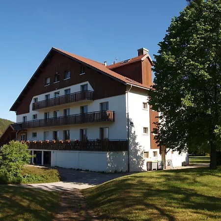 La Roche Du Trésor Village Vacances Maison d'hôtes